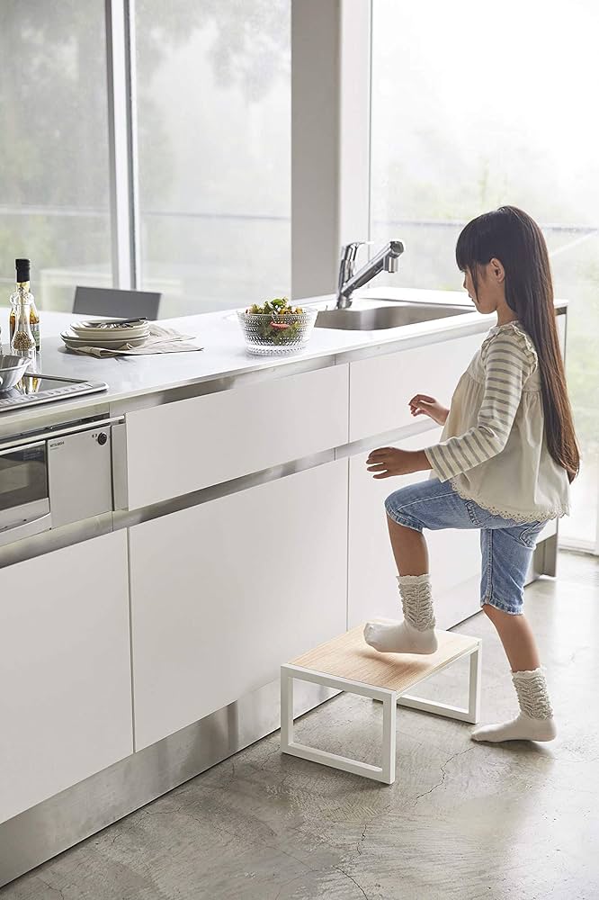 Amazon.co.jp: 山崎実業(Yamazaki) 踏み台 ホワイト 約